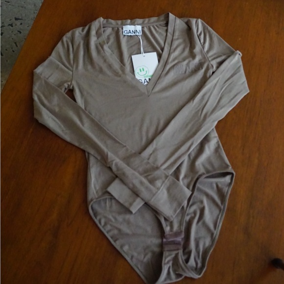 NWT SOFTWARE LIGHT STRETCH JERSEY V-NECK BODYSTOCKING SIZE XXS - Picture 2 of 4